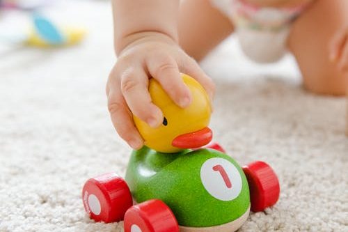 baby toys playing